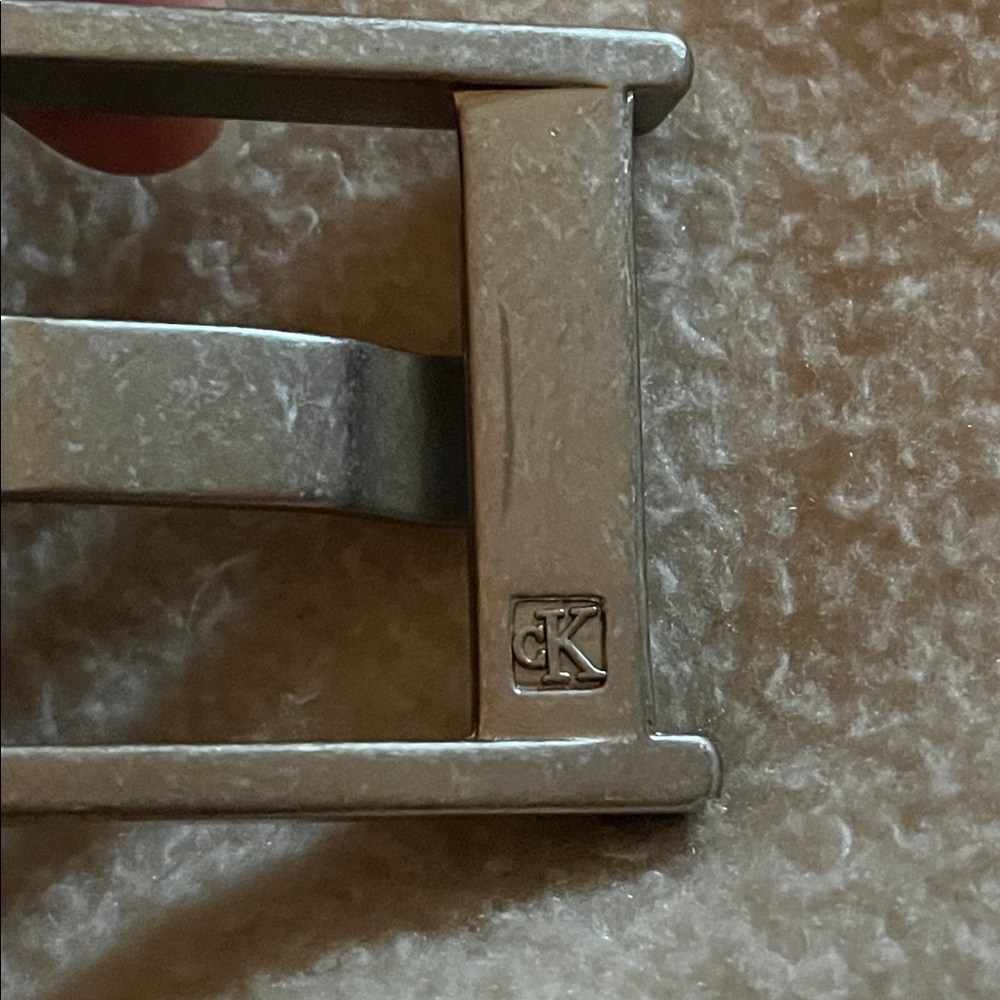 Vintage CK Calvin Klein 40 leather single prong buckle brown leather loop belt - Picture 8 of 8